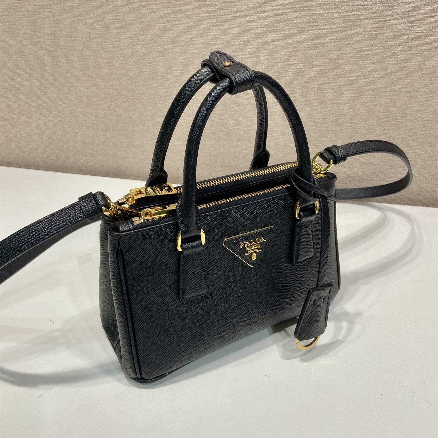 Prada 普拉達 Leather Goods