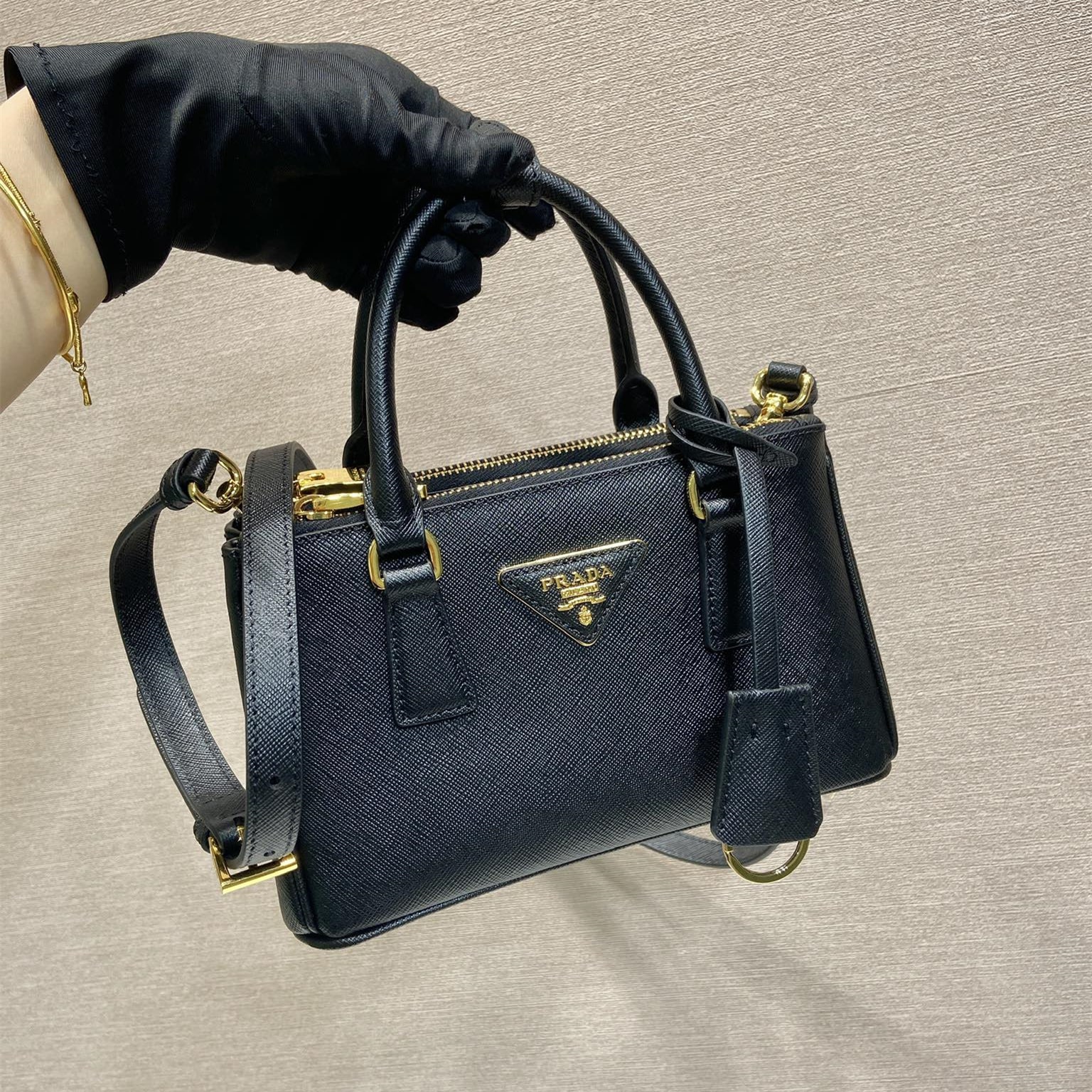 Prada 普拉達 Leather Goods