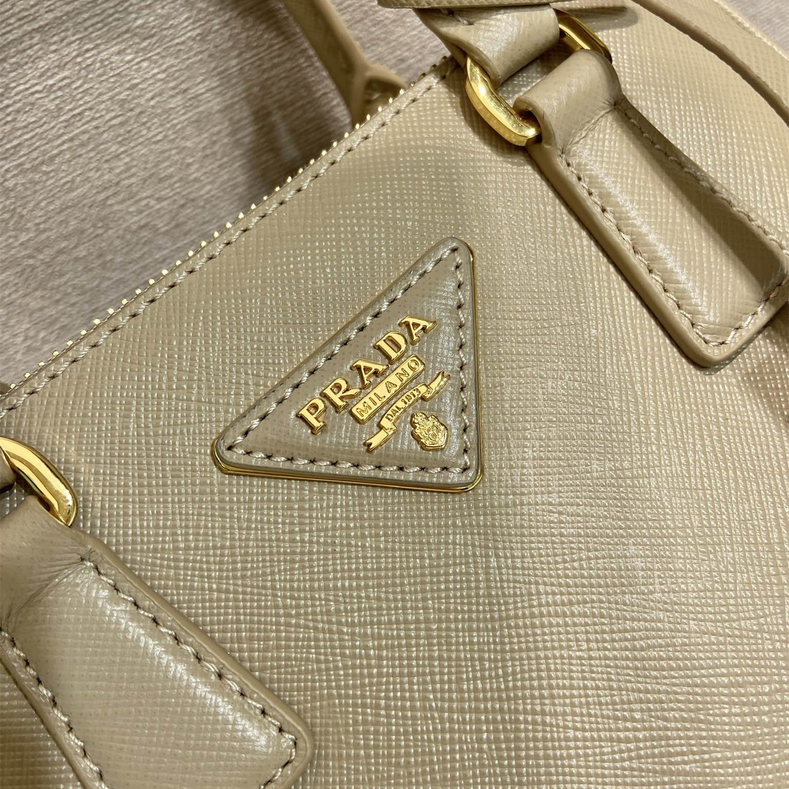 Prada 普拉達 Leather Goods