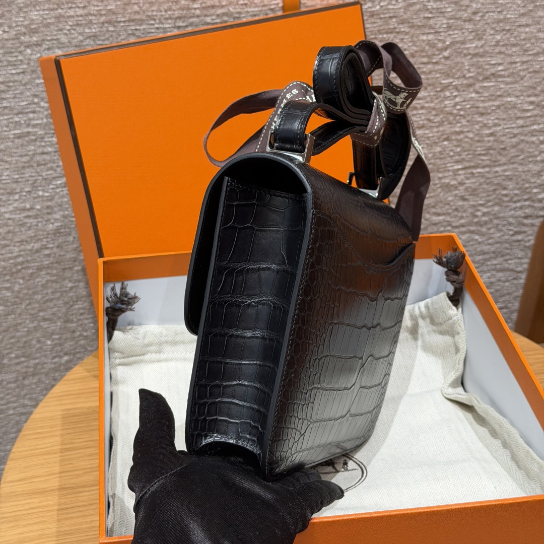 Hermès 愛馬仕 Leather Goods
