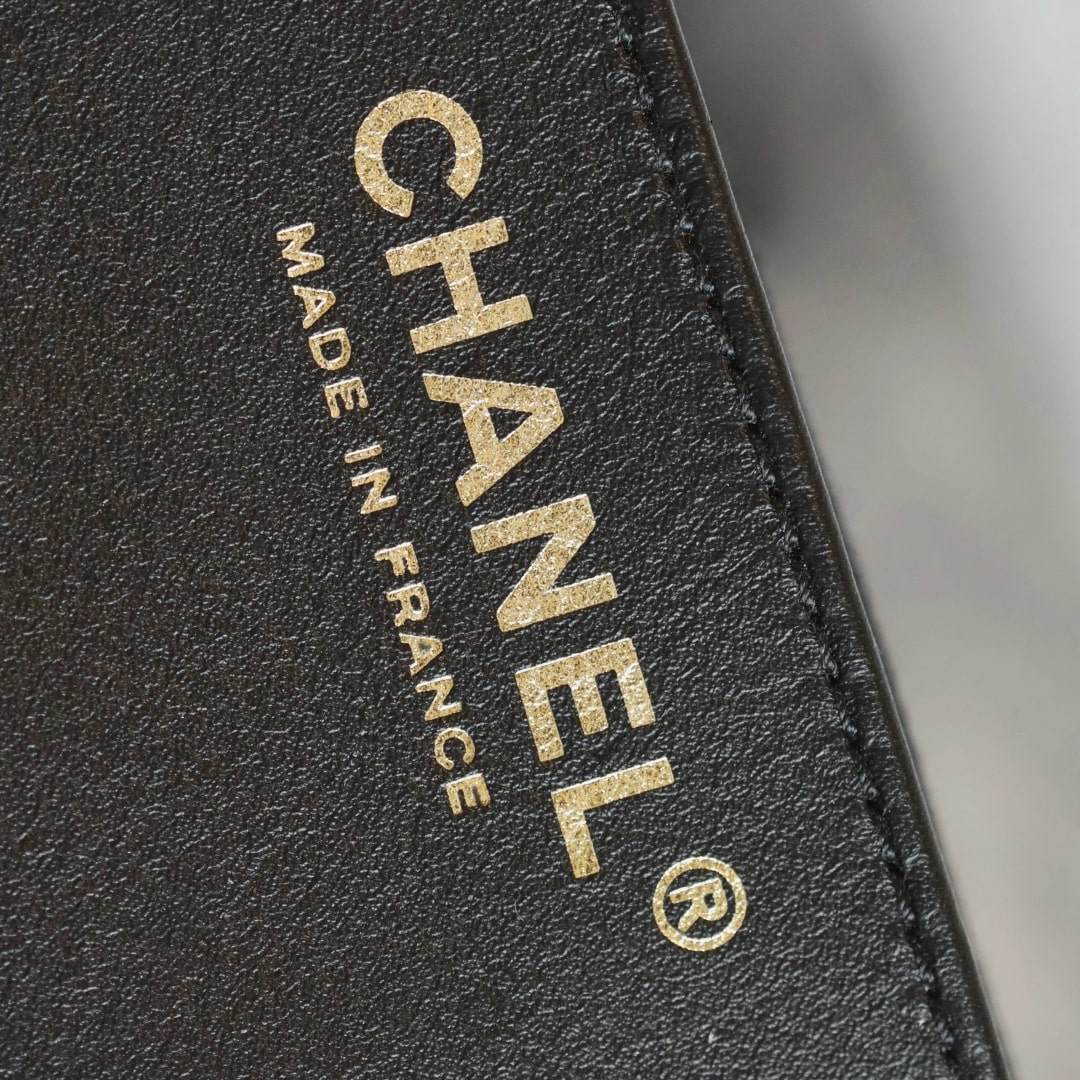 Chanel 香奈兒 Leather Goods