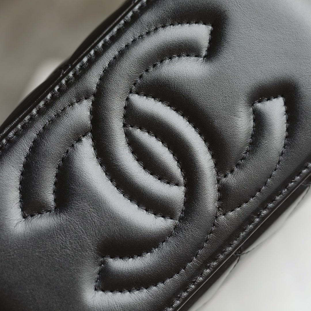 Chanel 香奈兒 Leather Goods