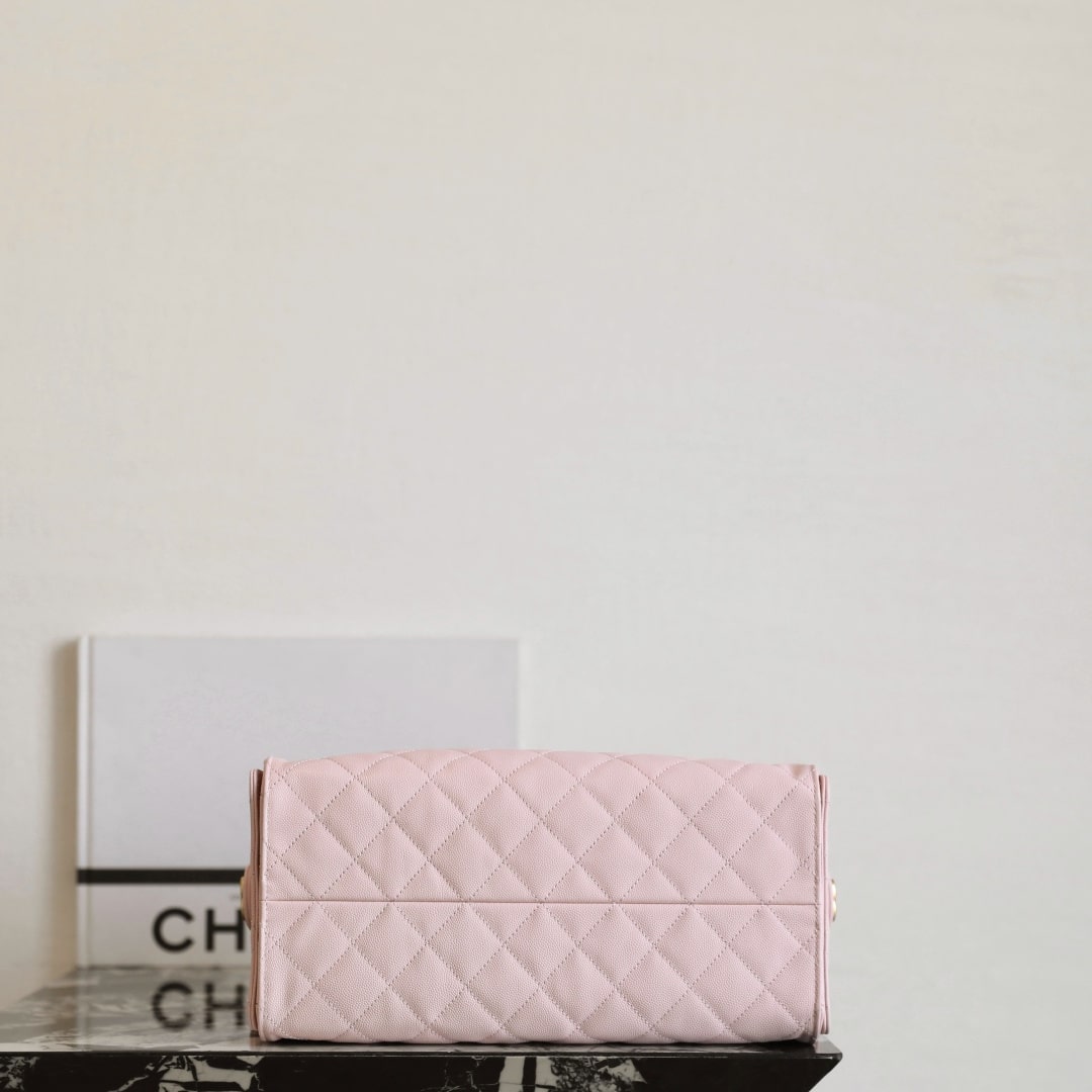 Chanel 香奈兒 Leather Goods