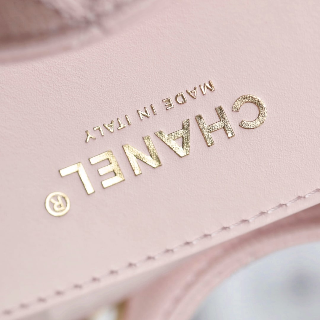 Chanel 香奈兒 Leather Goods
