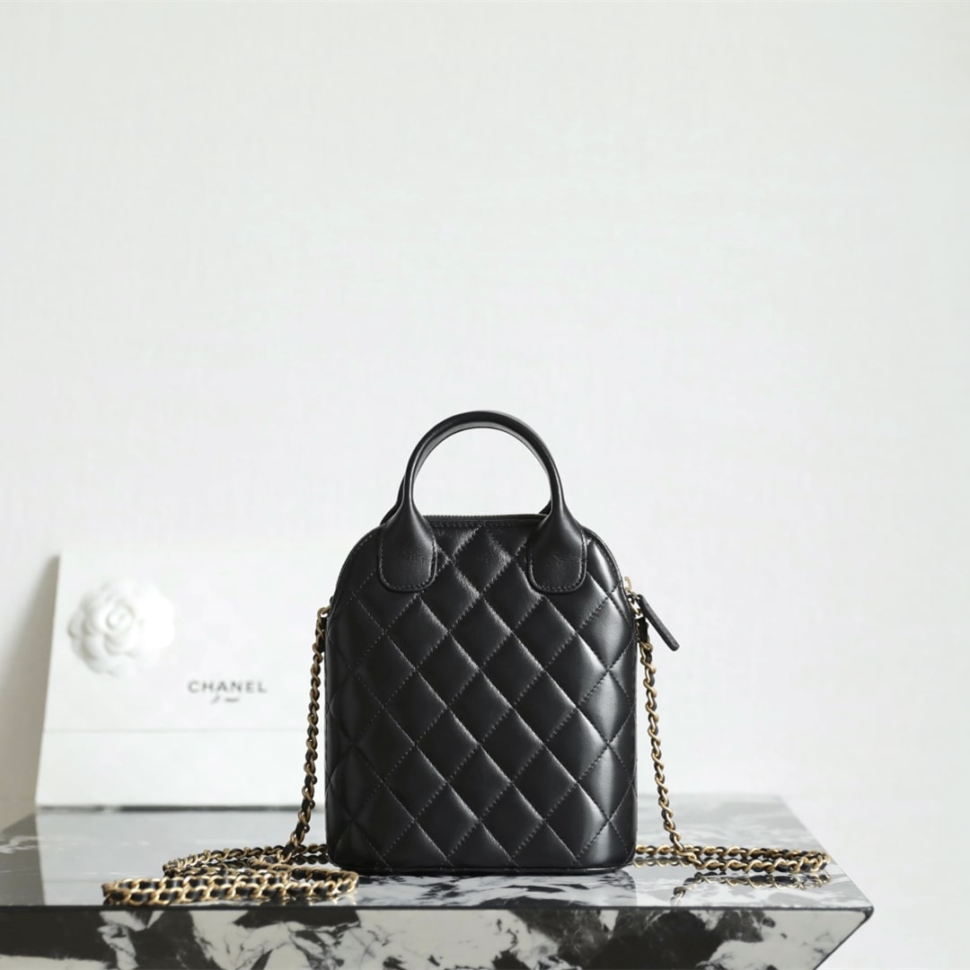 Chanel 香奈兒 Leather Goods