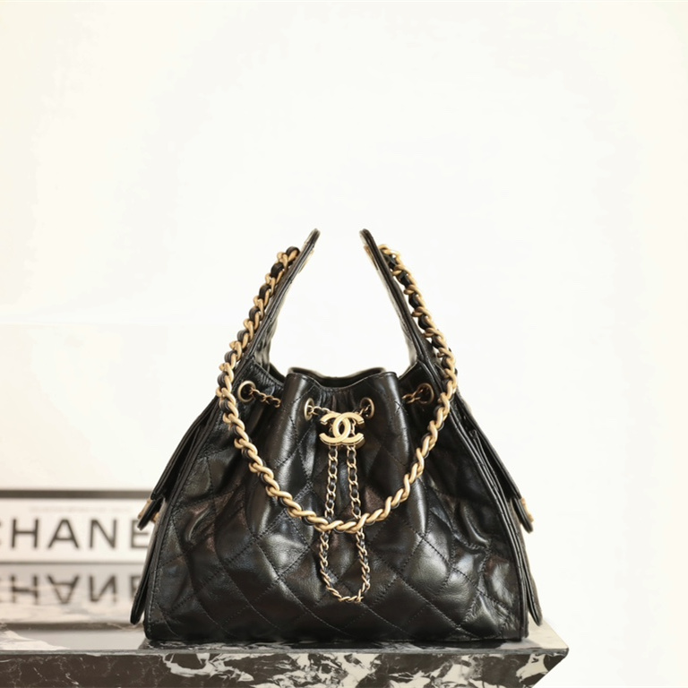 Chanel 香奈兒 Leather Goods