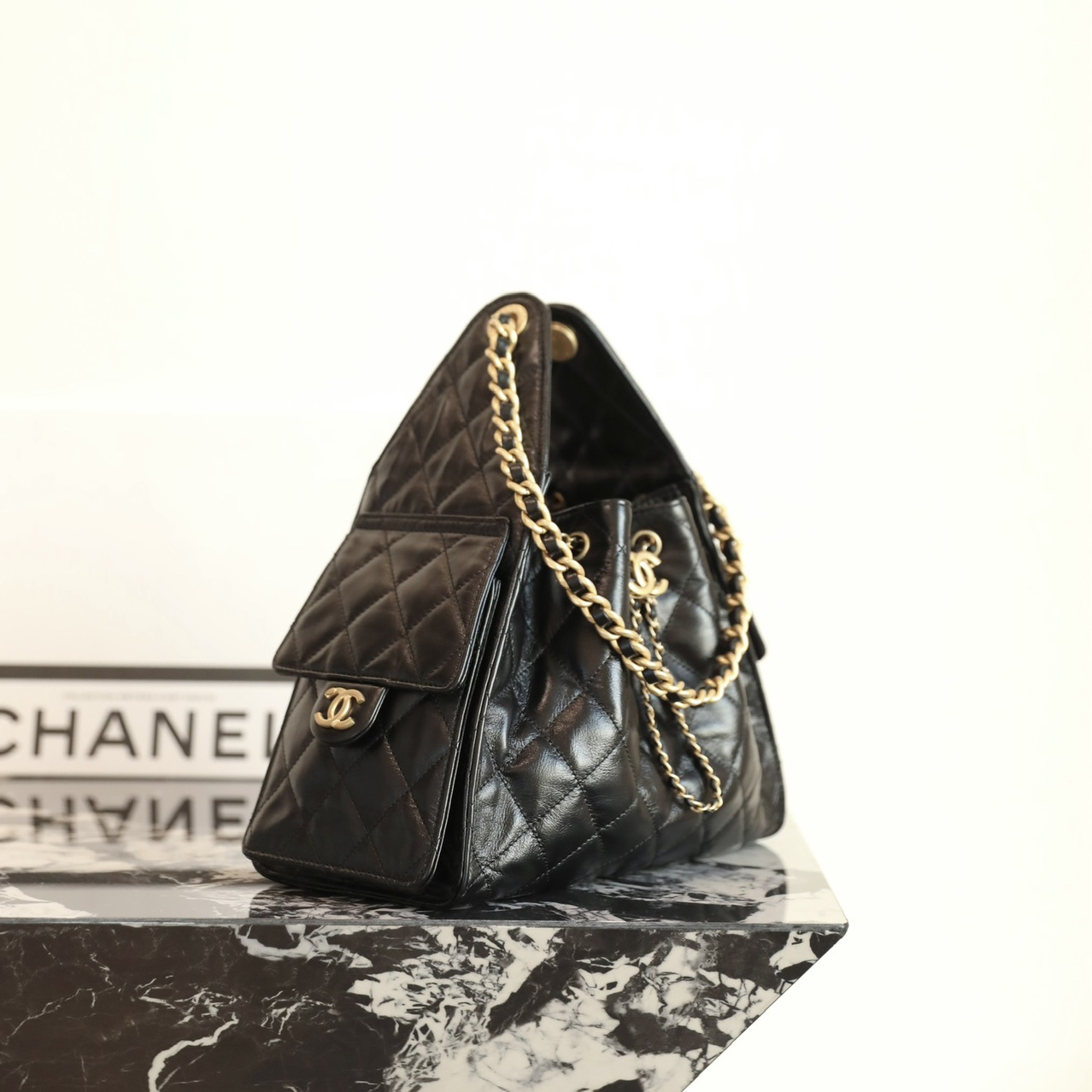 Chanel 香奈兒 Leather Goods