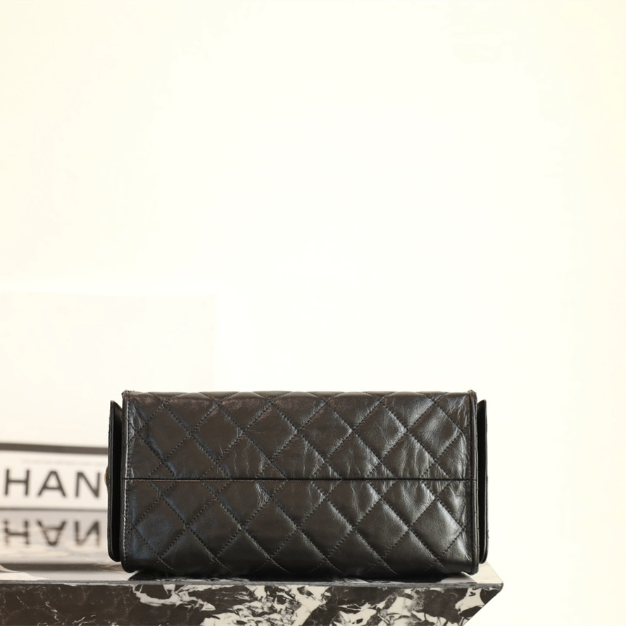 Chanel 香奈兒 Leather Goods