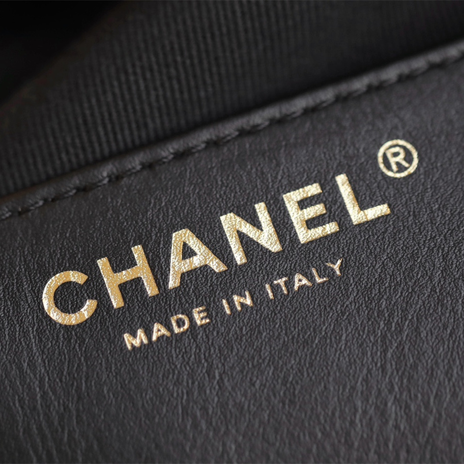 Chanel 香奈兒 Leather Goods