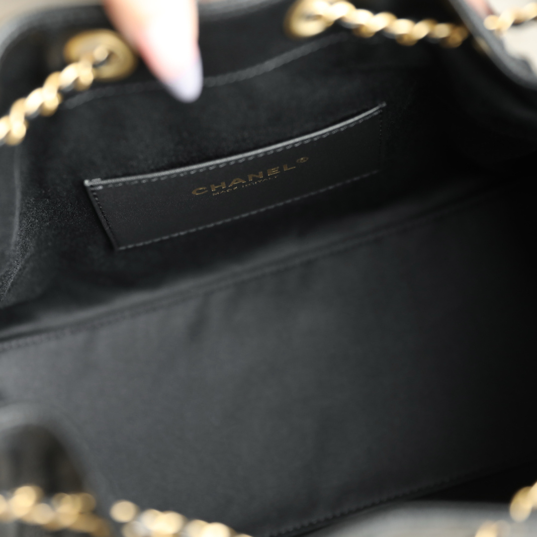 Chanel 香奈兒 Leather Goods