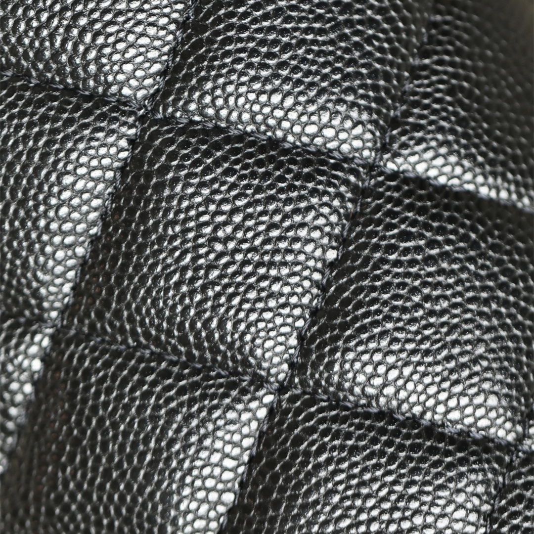 Chanel 香奈兒 Leather Goods