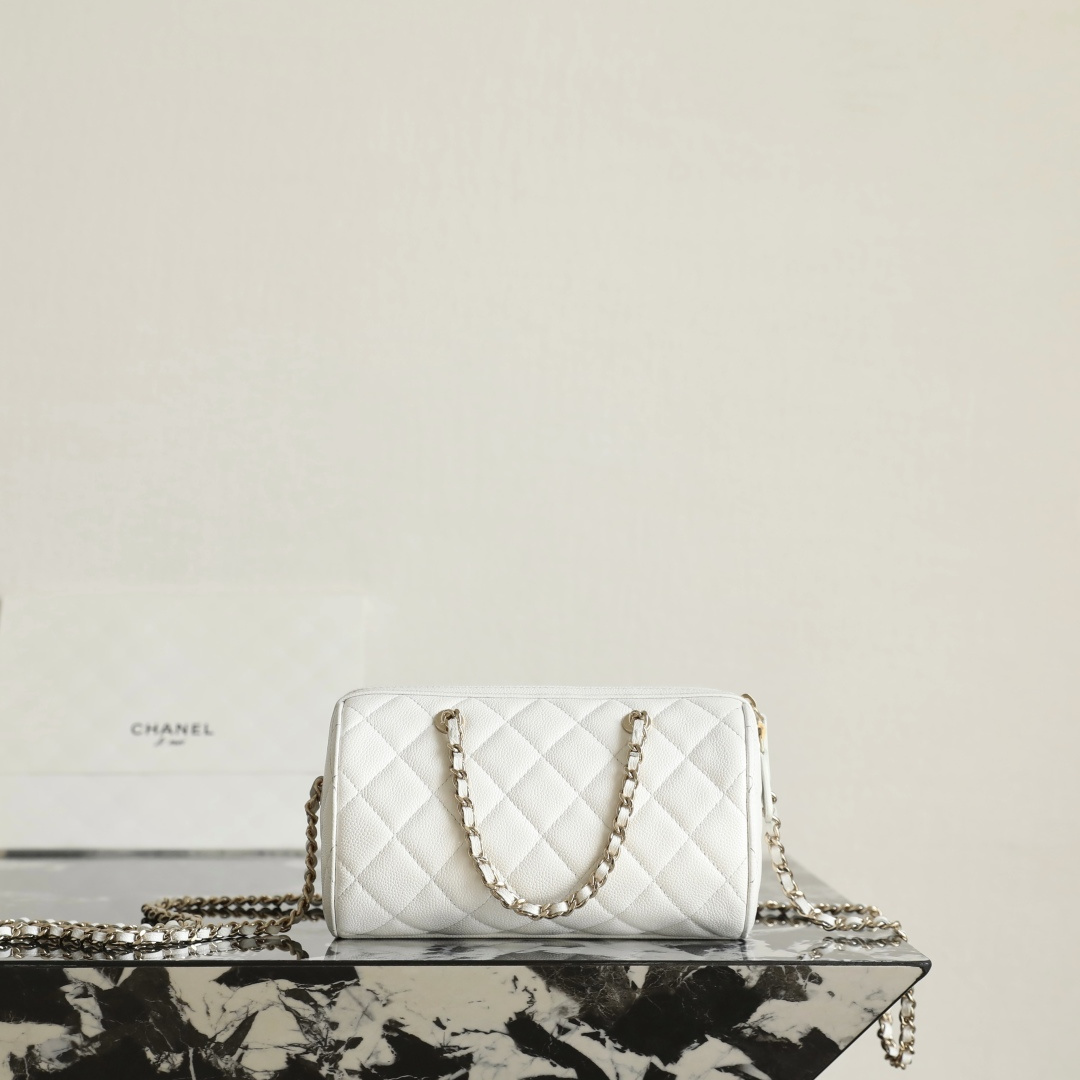 Chanel 香奈兒 Leather Goods