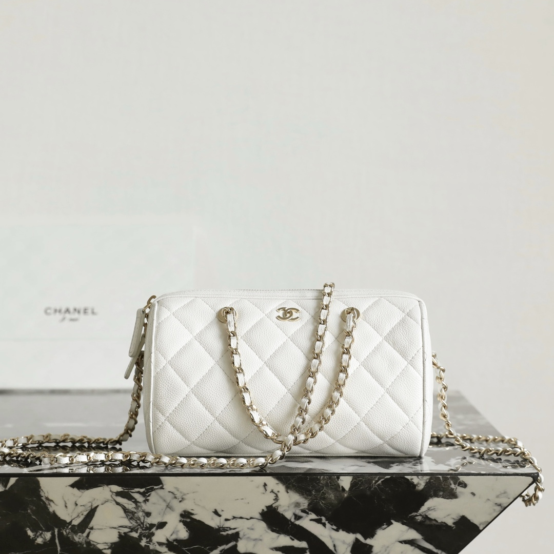 Chanel 香奈兒 Leather Goods