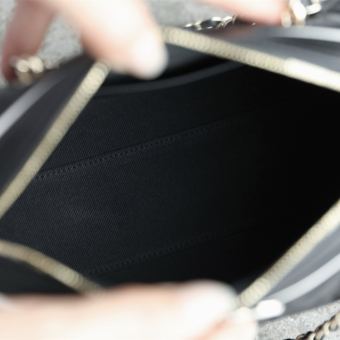 Chanel 香奈兒 Leather Goods