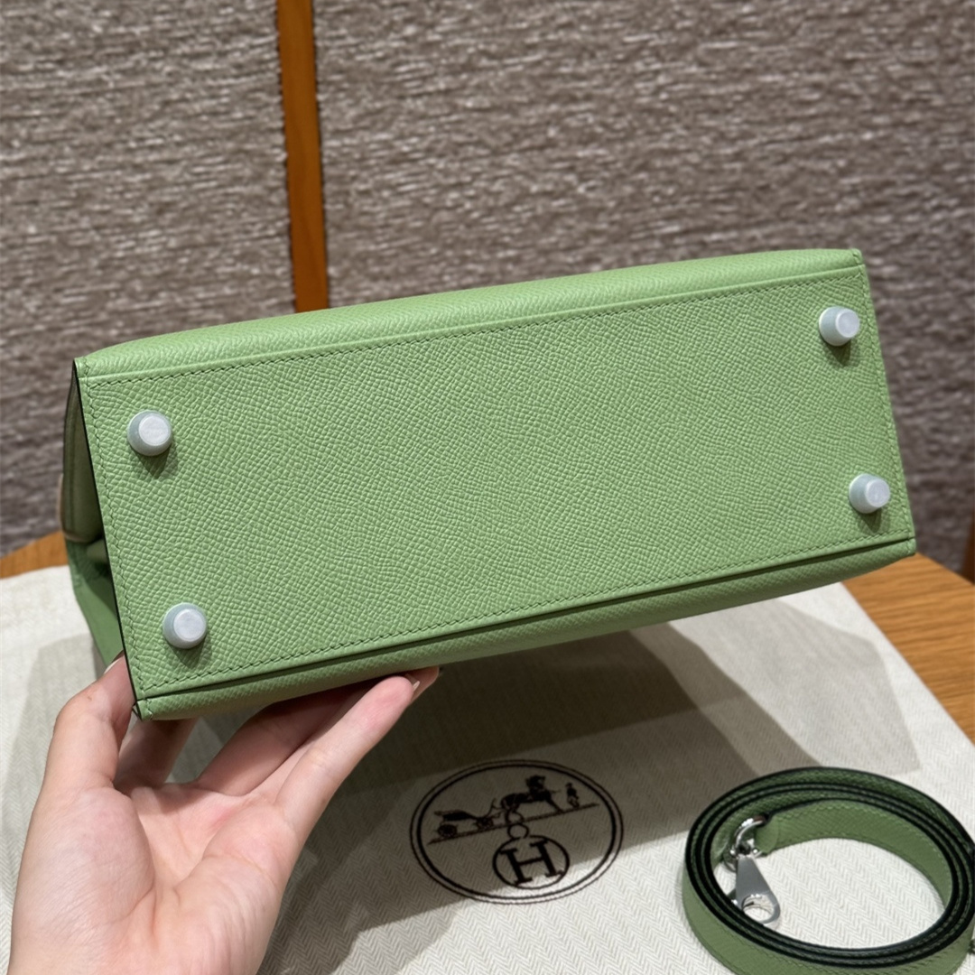 高仿Hermes*Kelly25系列H043110EP3I牛油果綠銀扣牛皮純手工