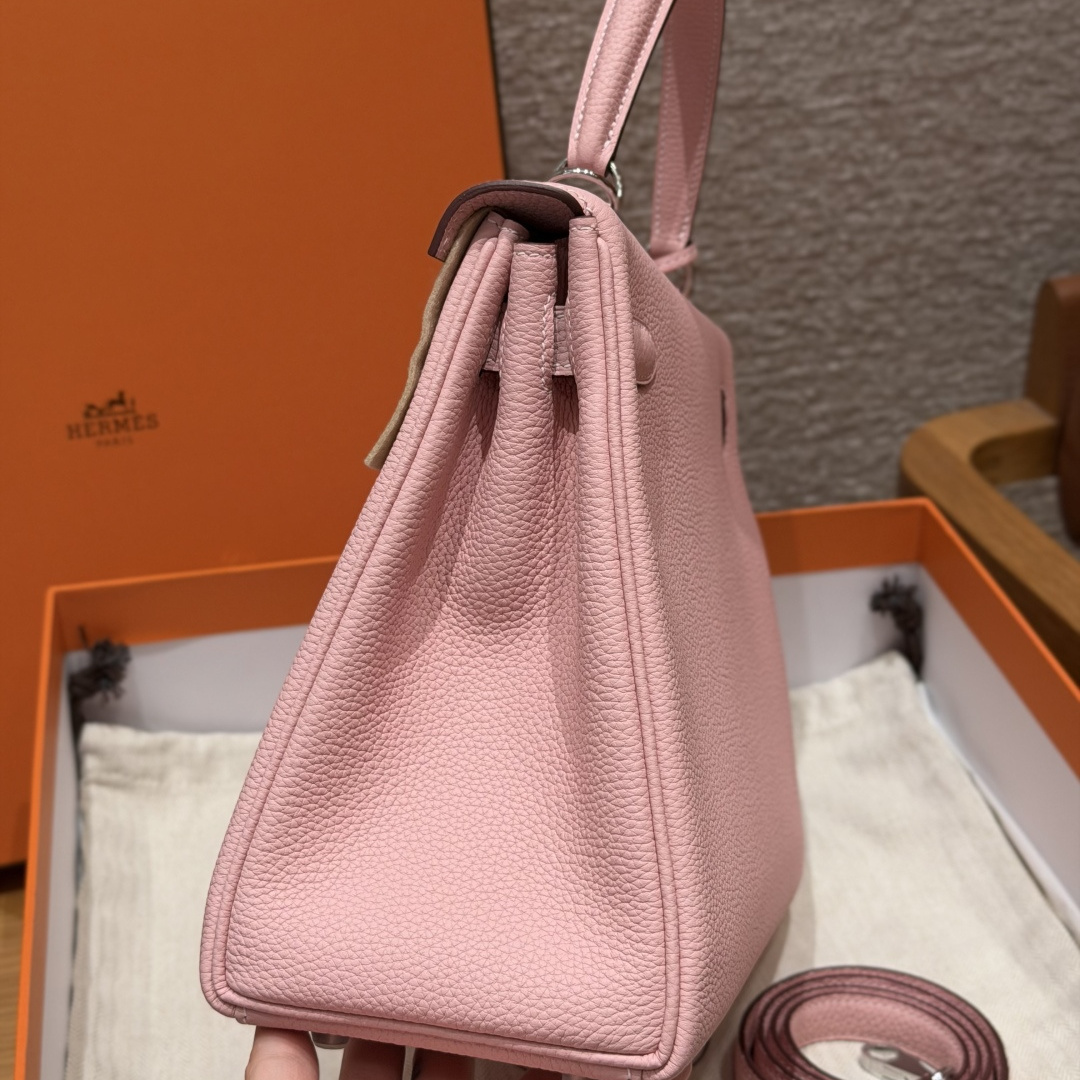 高仿Hermes*Kelly28系列H043230TC3Q櫻花粉銀扣牛皮純手工