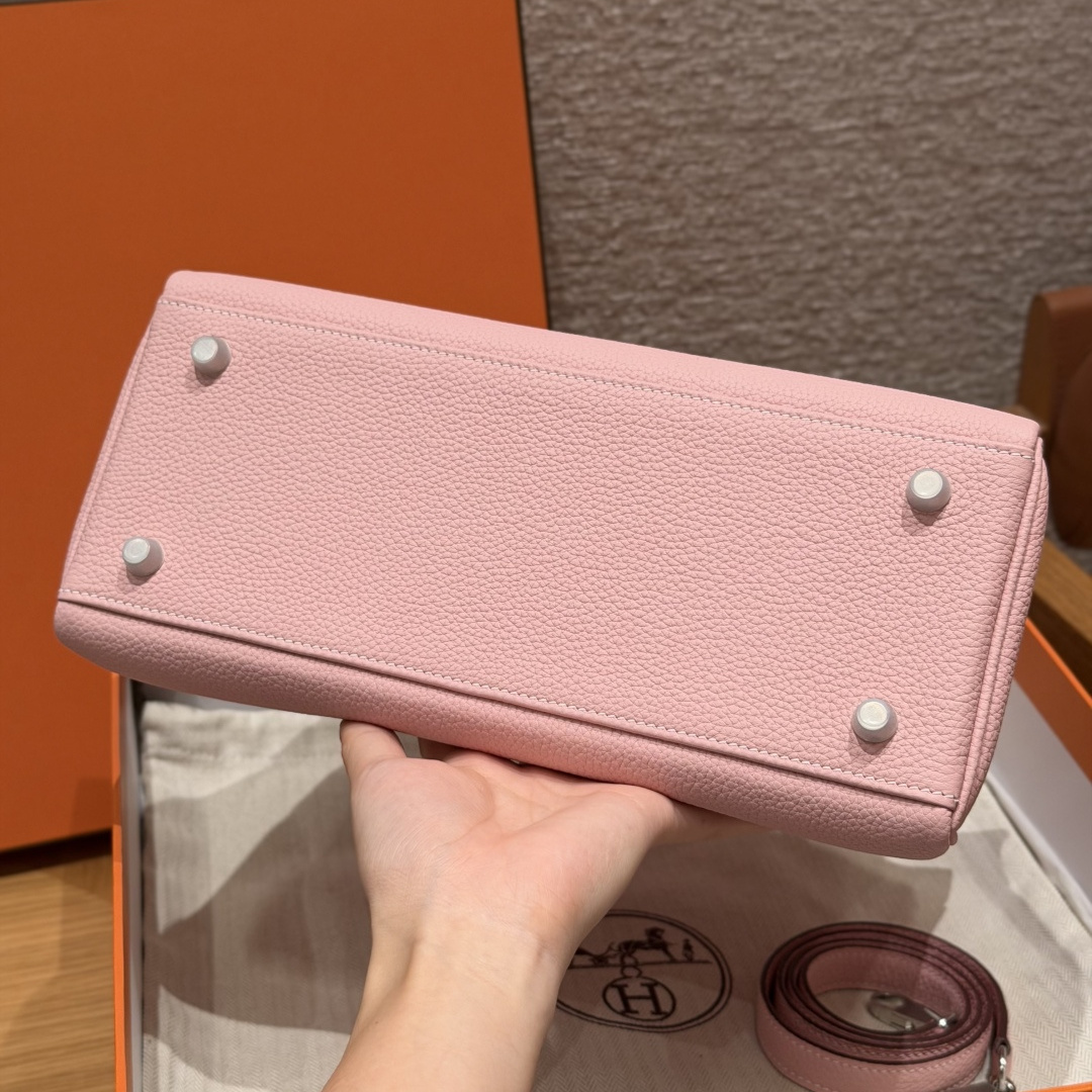 高仿Hermes*Kelly28系列H043230TC3Q櫻花粉銀扣牛皮純手工