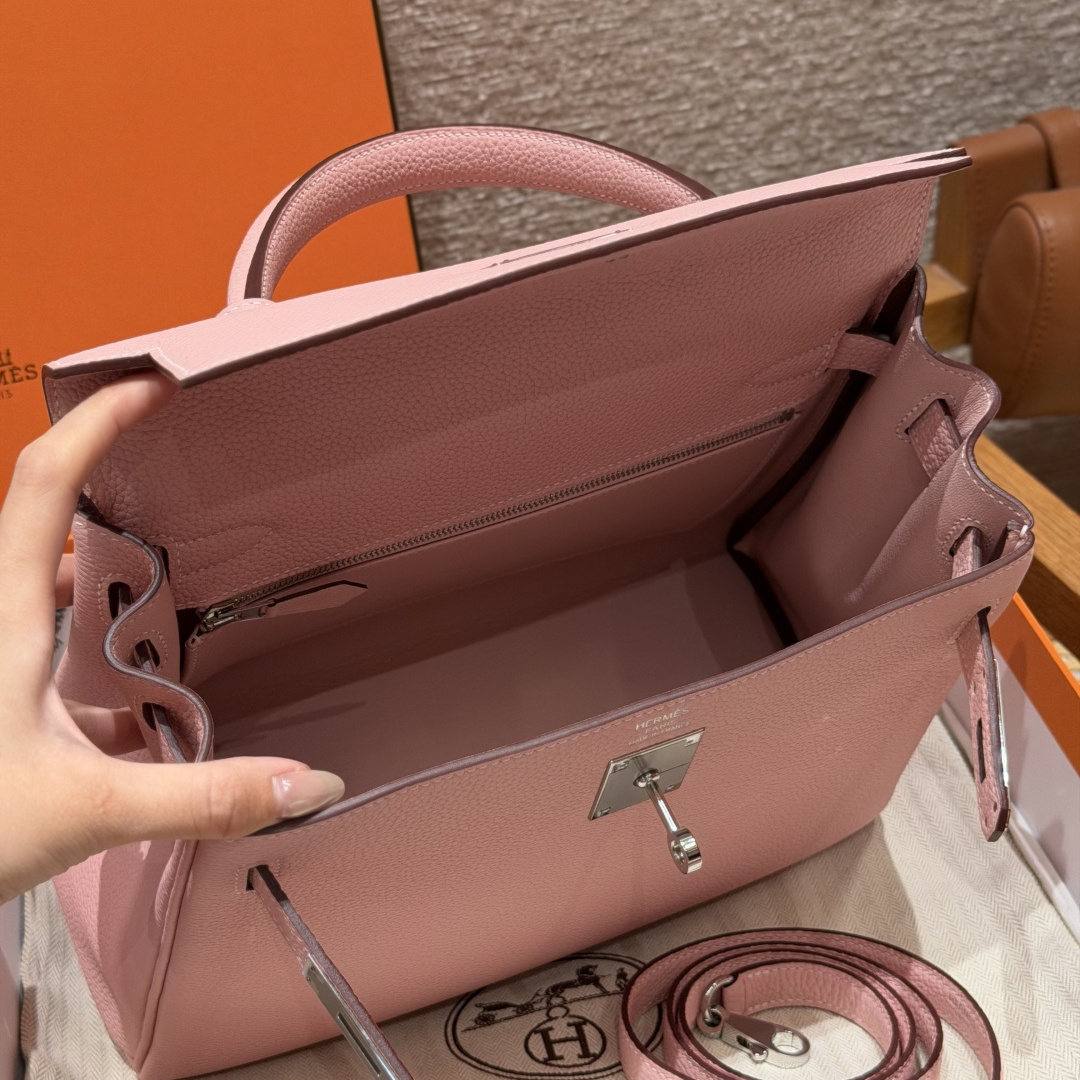 高仿Hermes*Kelly28系列H043230TC3Q櫻花粉銀扣牛皮純手工