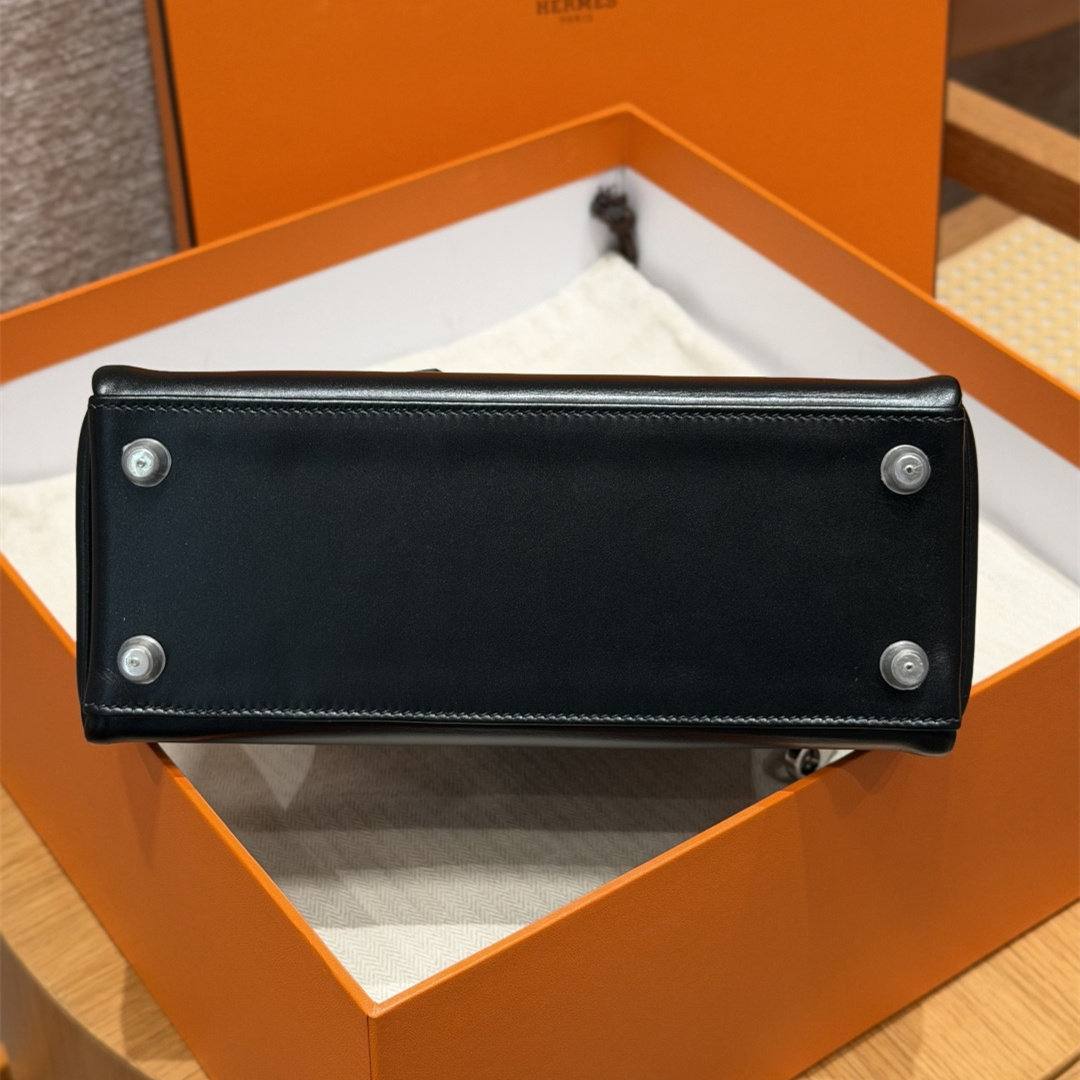 Hermès 愛馬仕 Leather Goods