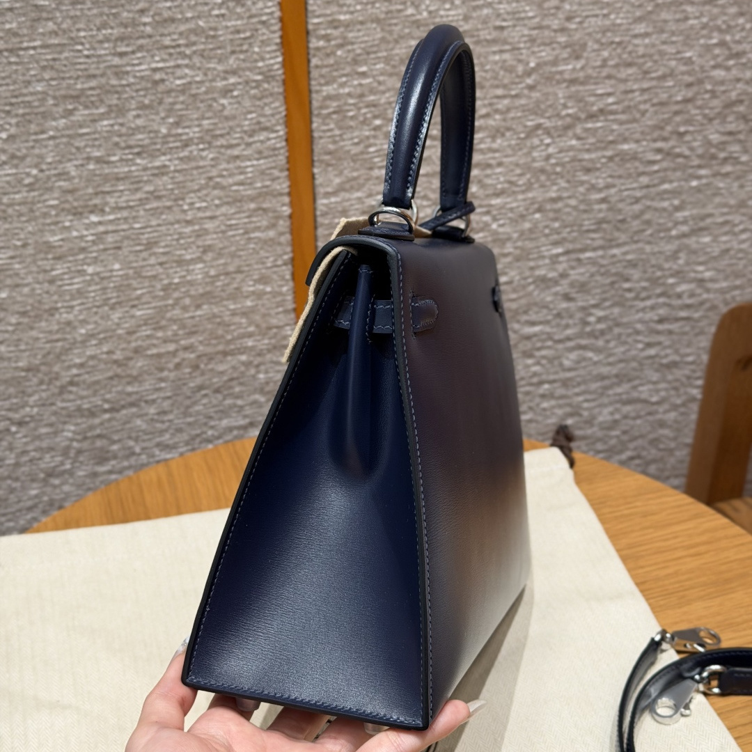 高仿Hermes*Kelly25系列H043110BO73寶石藍牛皮銀扣純手工