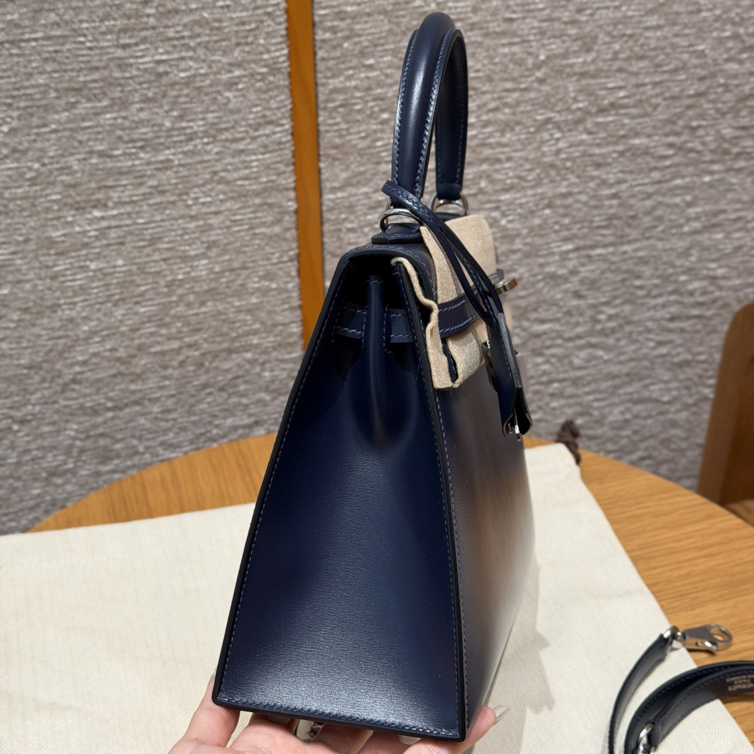 高仿Hermes*Kelly25系列H043110BO73寶石藍牛皮銀扣純手工