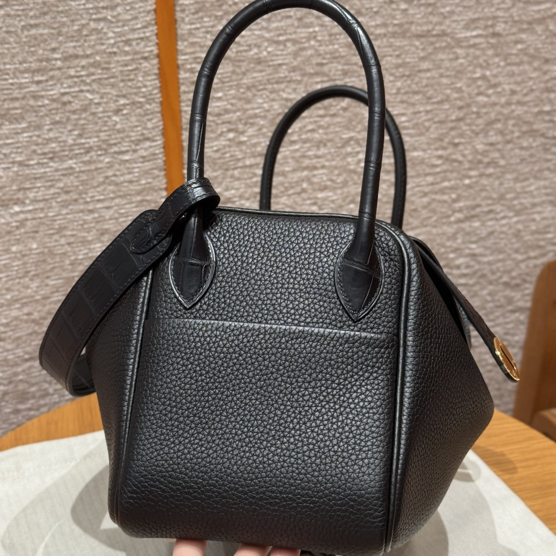 高仿Hermes*Lindy26系列H073428TCCM89黑色牛皮拼鱷魚皮金扣純手工