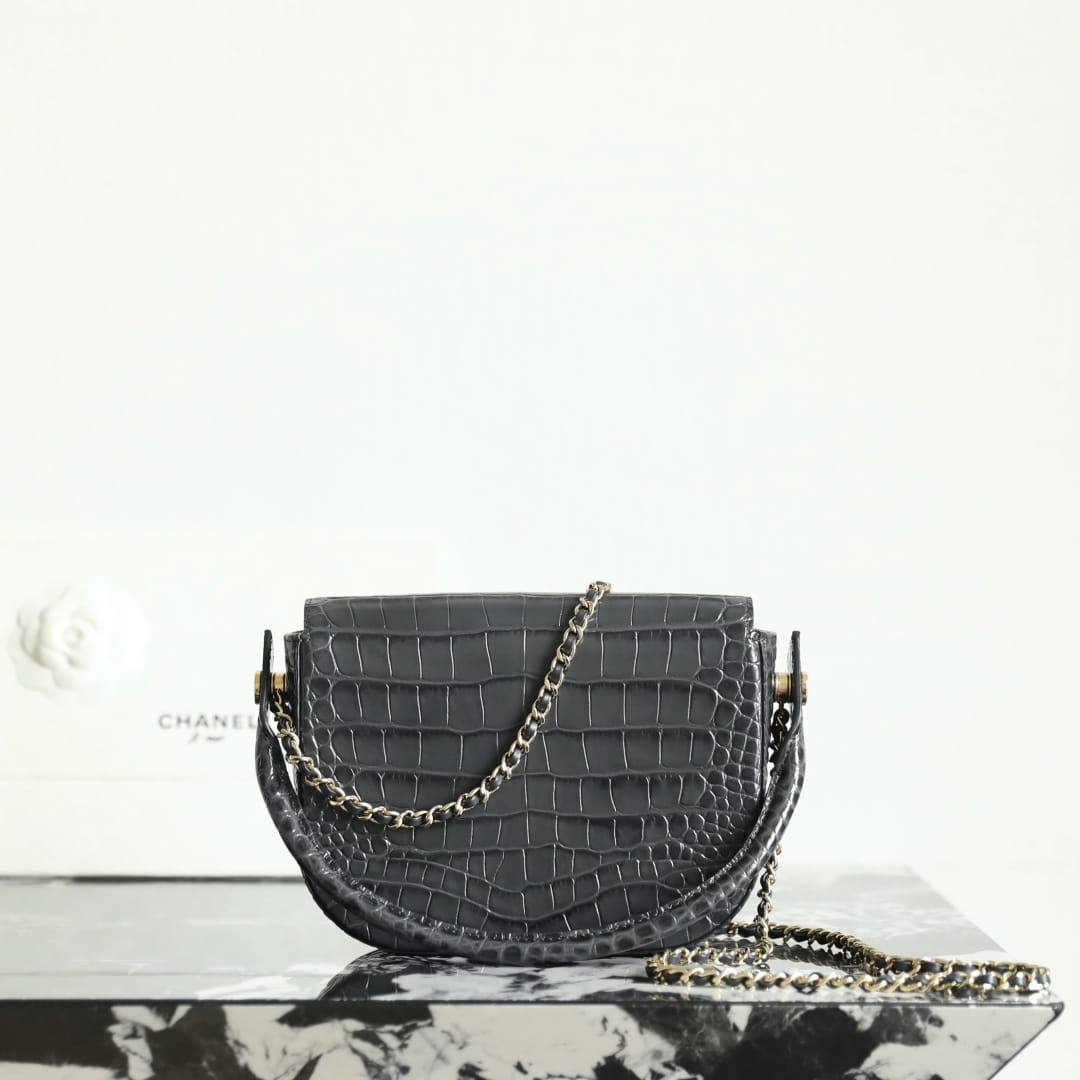 Chanel 香奈兒 Leather Goods