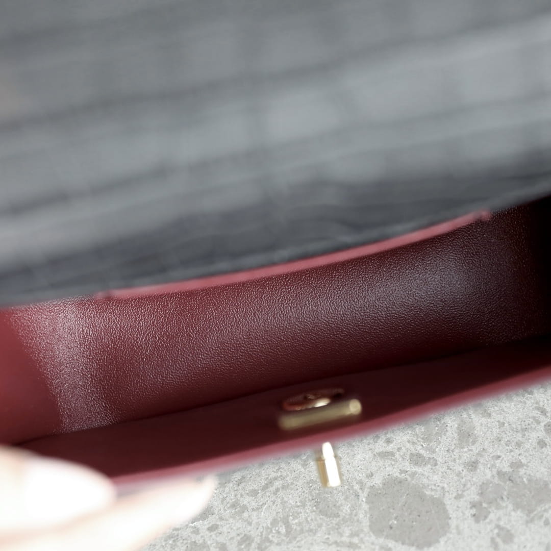 Chanel 香奈兒 Leather Goods