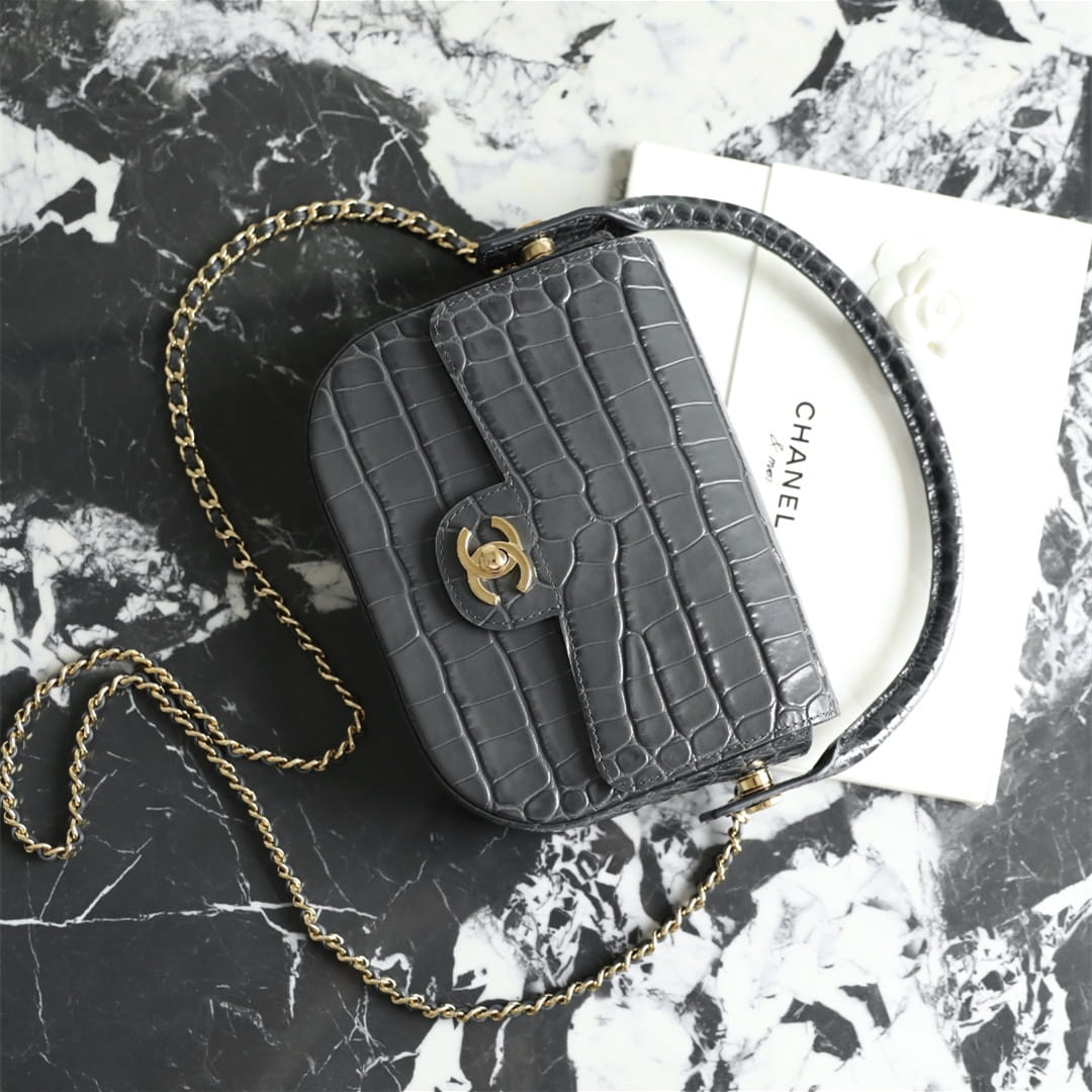 Chanel 香奈兒 Leather Goods