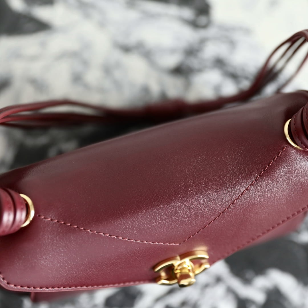 Chanel 香奈兒 Leather Goods