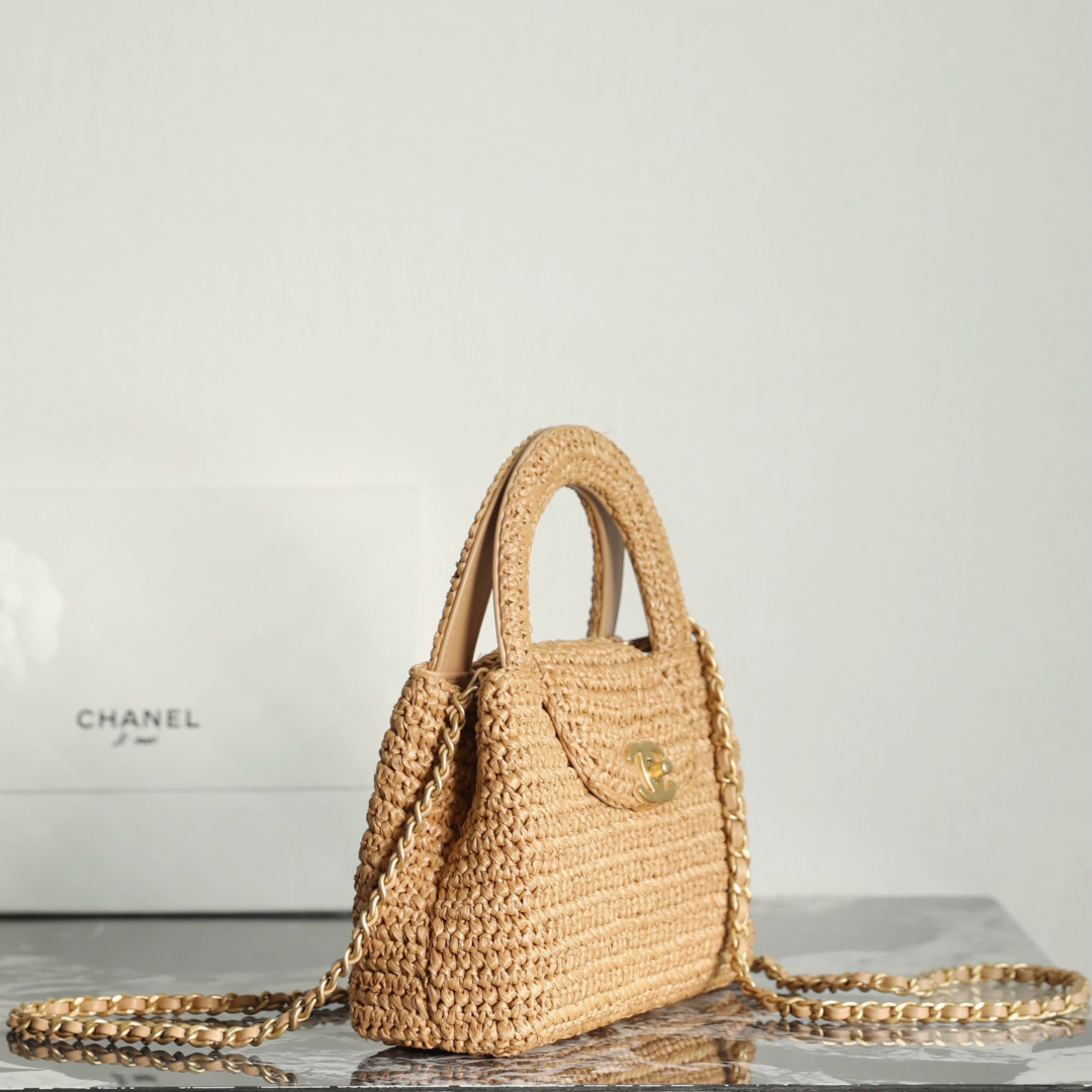 Chanel 香奈兒 Leather Goods