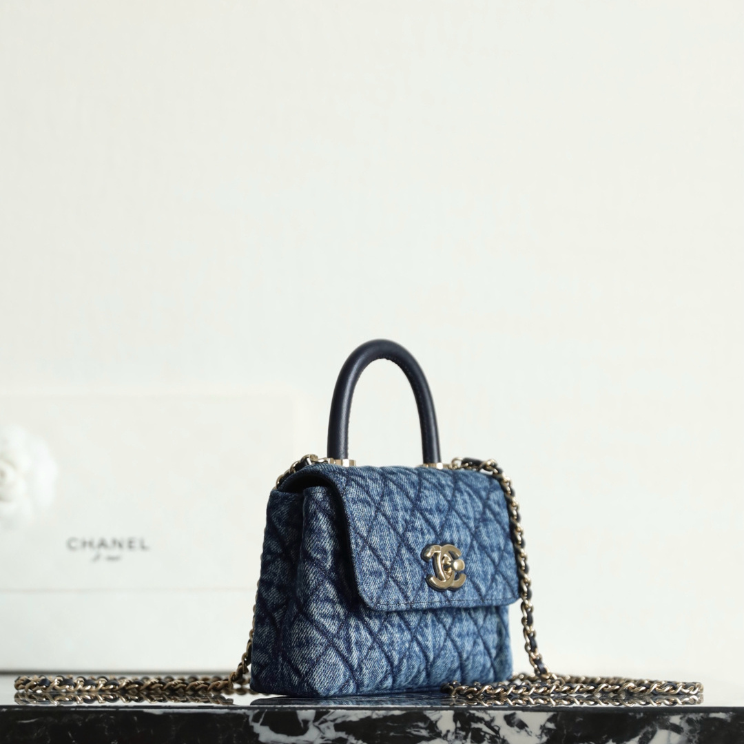 Chanel 香奈兒 Leather Goods