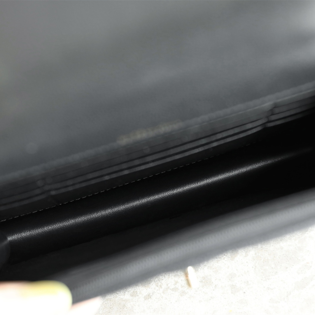 Chanel 香奈兒 Leather Goods