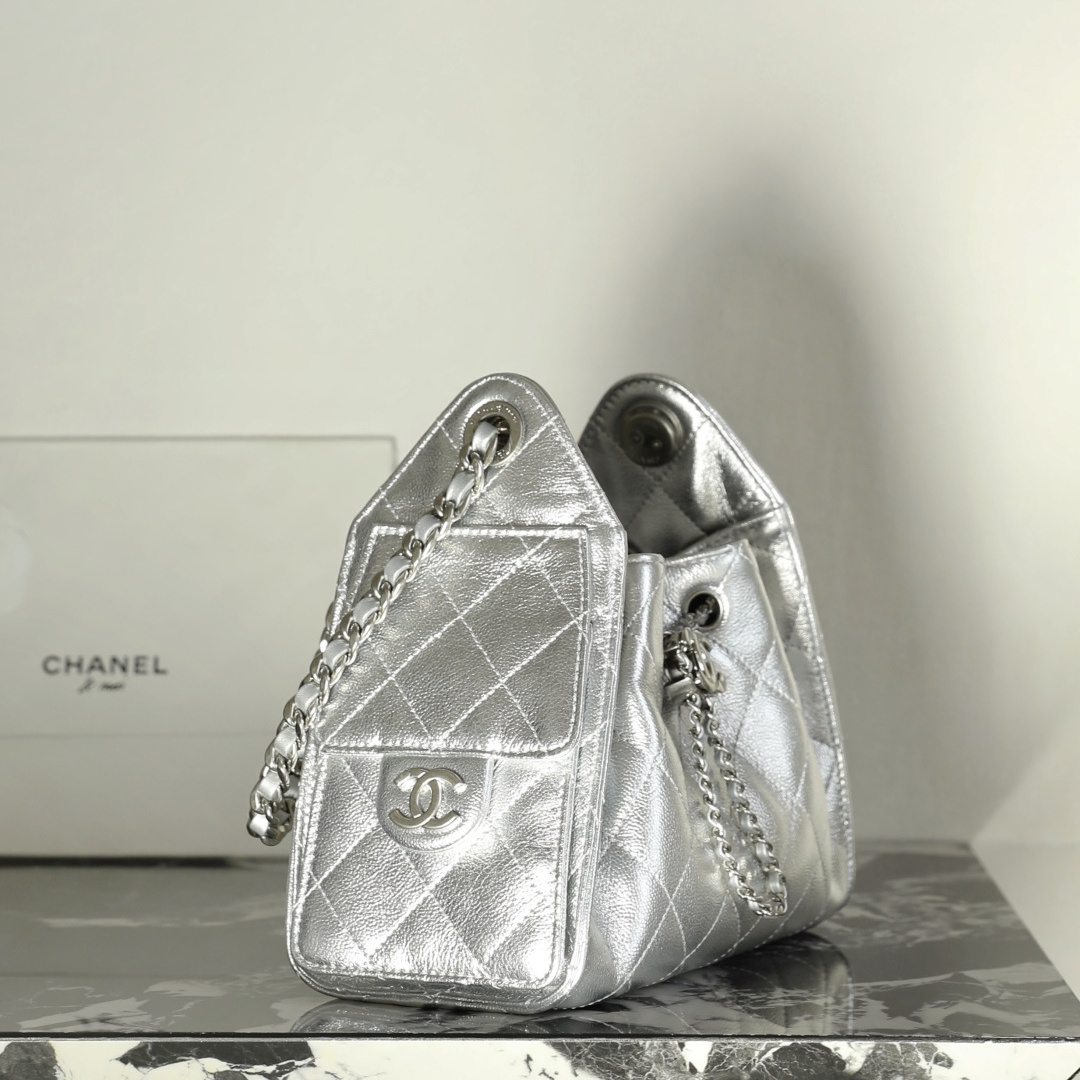 Chanel 香奈兒 Leather Goods