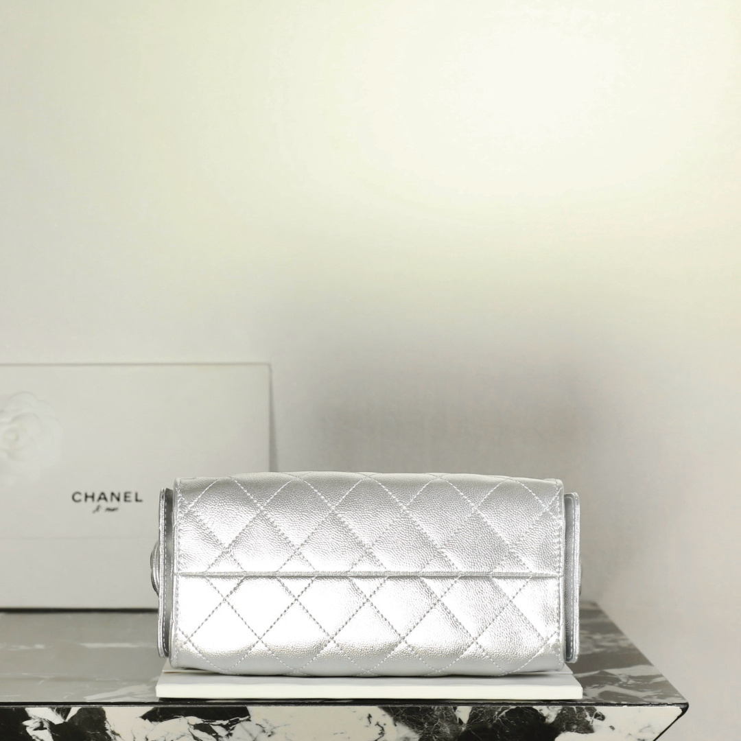 Chanel 香奈兒 Leather Goods