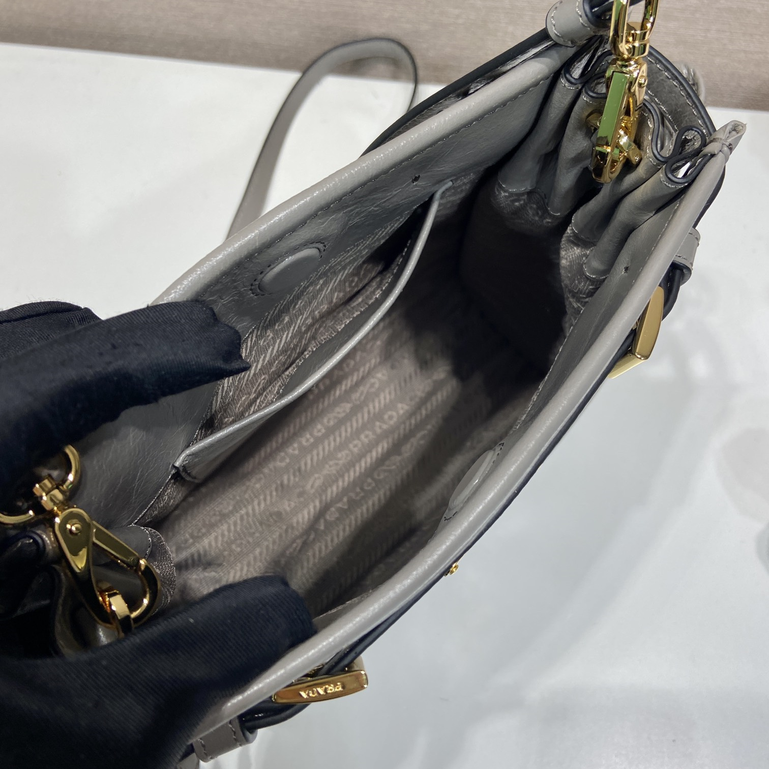 Prada 普拉達 Leather Goods