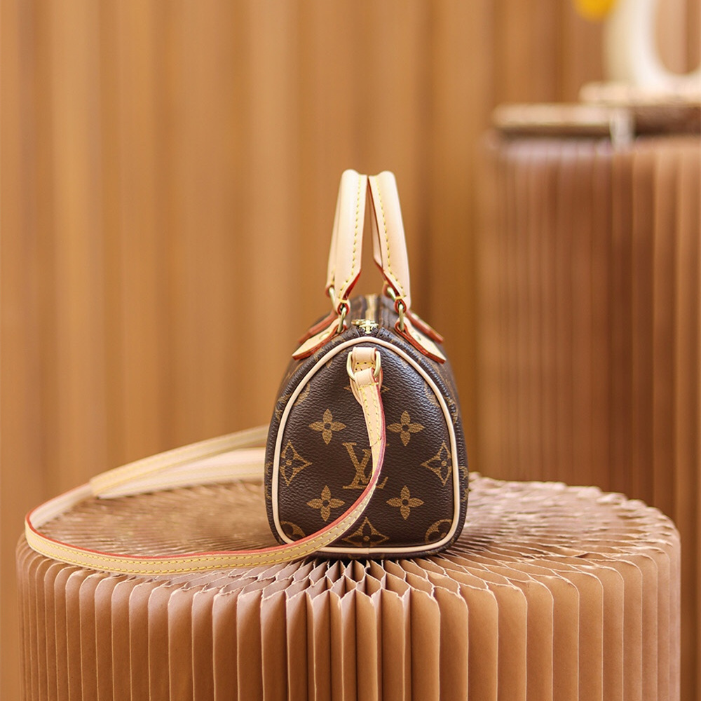 Louis Vuitton 路易威登 Leather Goods