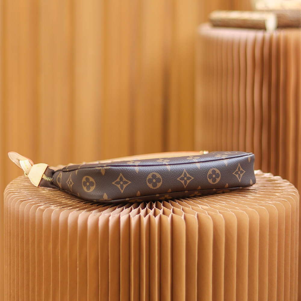 Louis Vuitton 路易威登 Leather Goods