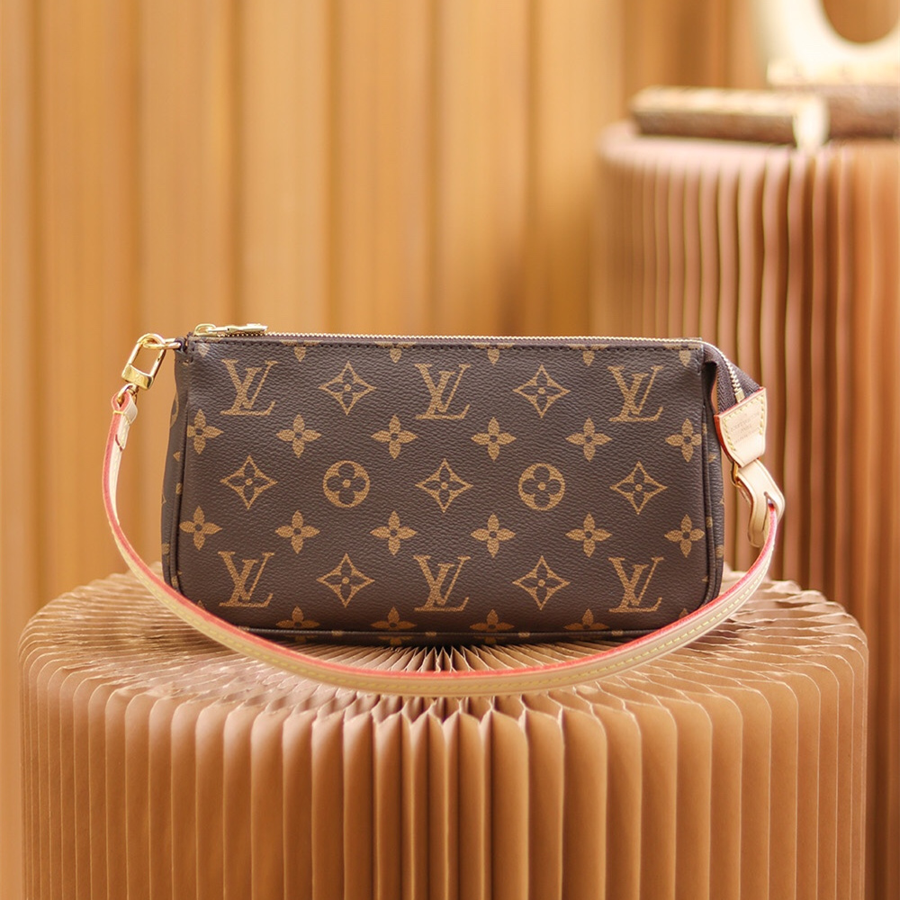 Louis Vuitton 路易威登 Leather Goods