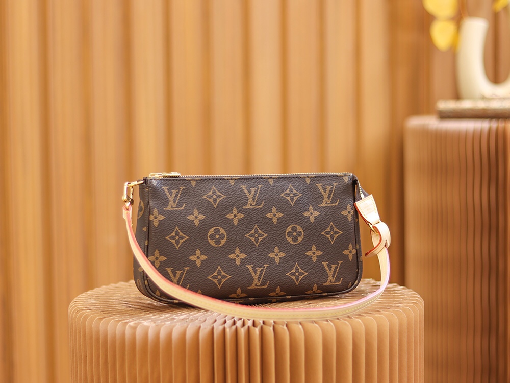 Louis Vuitton 路易威登 Leather Goods
