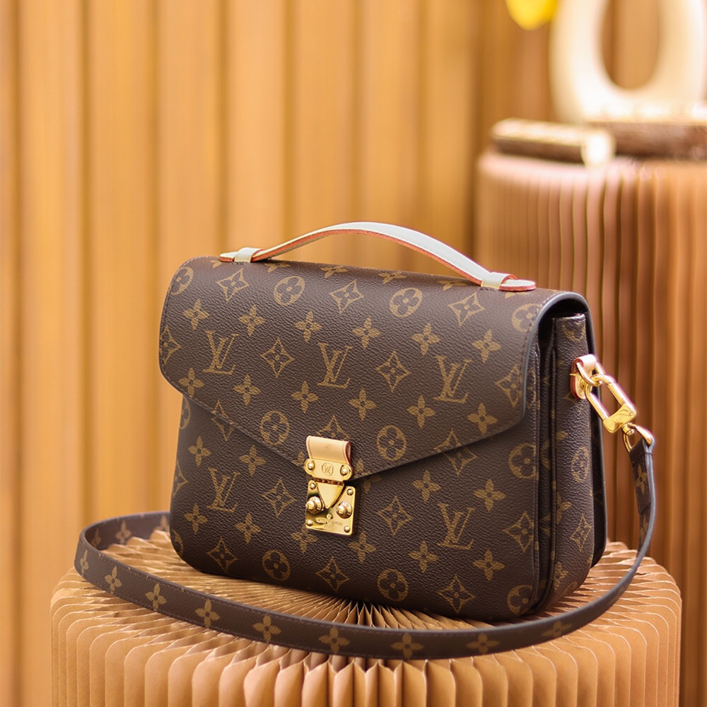 Louis Vuitton 路易威登 Leather Goods