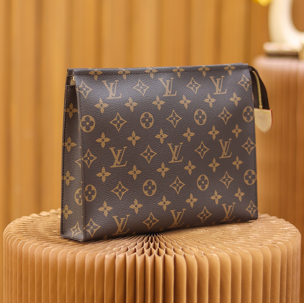 Louis Vuitton 路易威登 Leather Goods