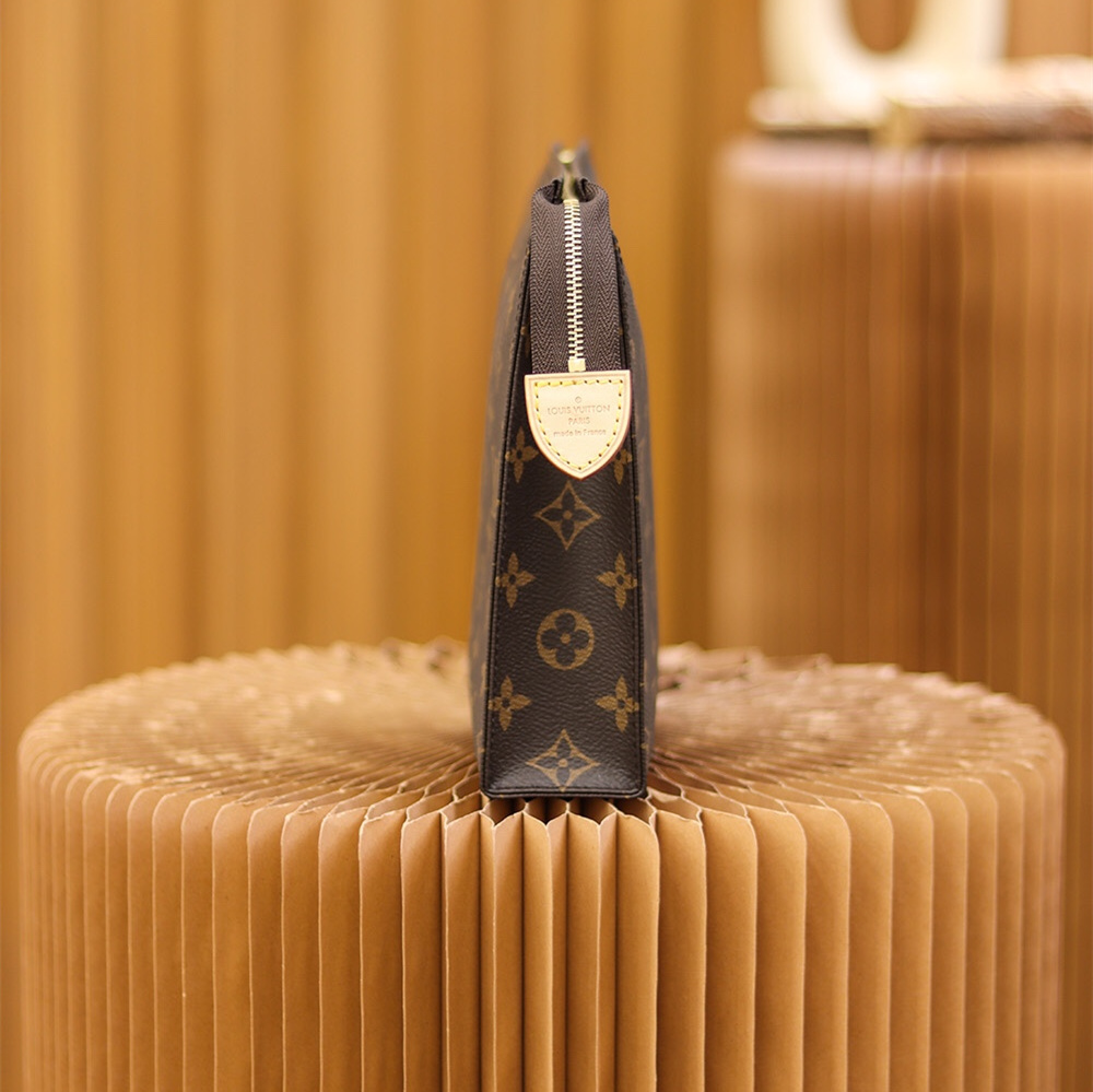 Louis Vuitton 路易威登 Leather Goods