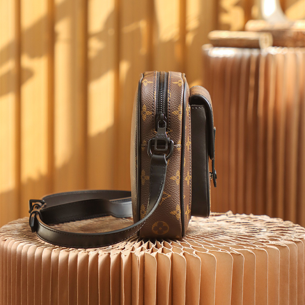 Louis Vuitton 路易威登 Leather Goods