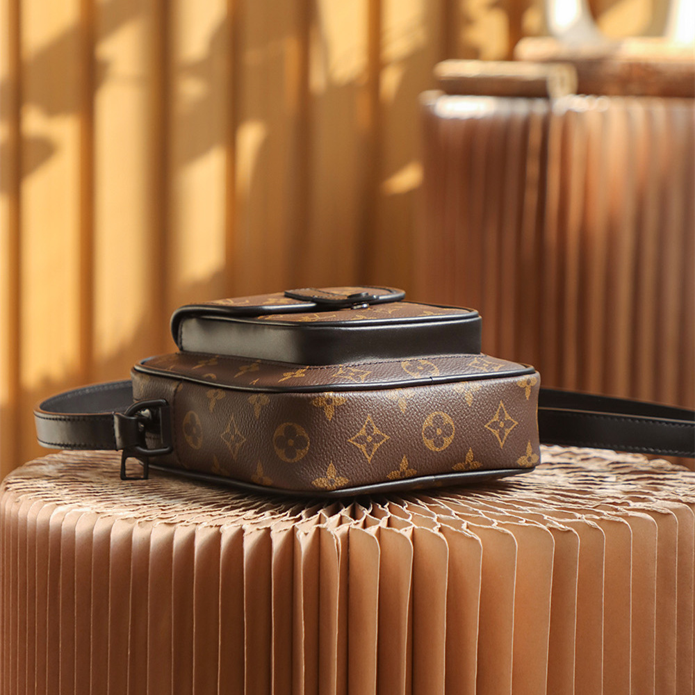 Louis Vuitton 路易威登 Leather Goods