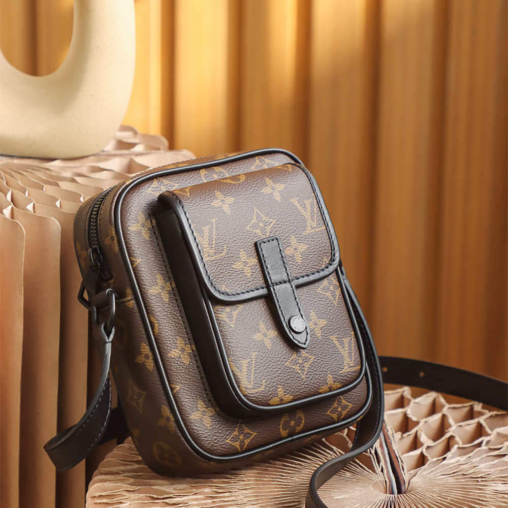 Louis Vuitton 路易威登 Leather Goods
