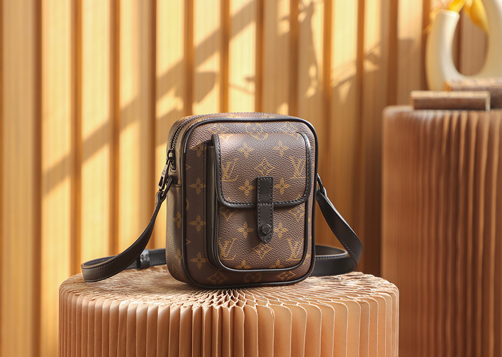 Louis Vuitton 路易威登 Leather Goods