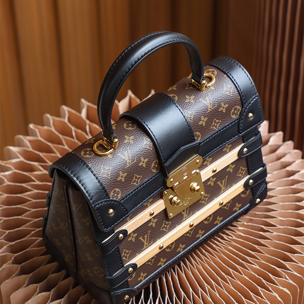 Louis Vuitton 路易威登 Leather Goods