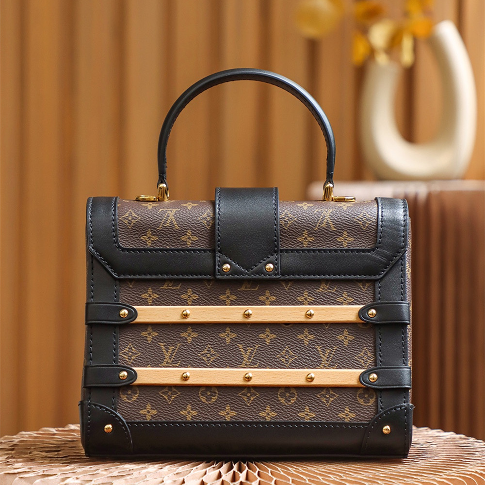 Louis Vuitton 路易威登 Leather Goods