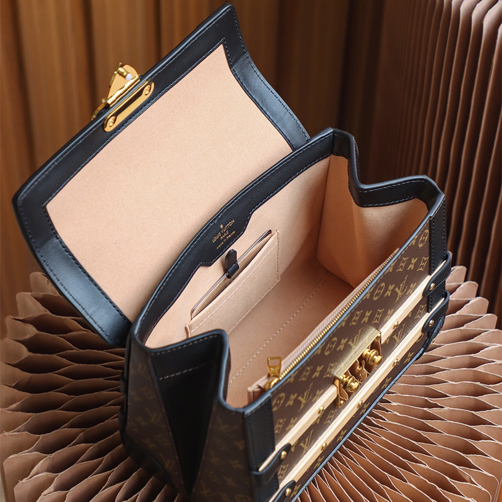 Louis Vuitton 路易威登 Leather Goods